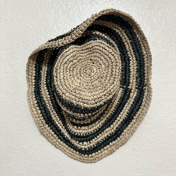 New Free People en el mar bingin Striped Black and Tan Straw Hat main image 10